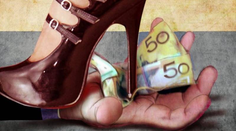 BDSM - Domination financière et cyber domination